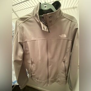 The North Face Gray Mid-weight Polyester Rain Jacket WOMEN’S size LARGE